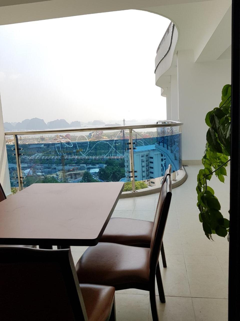 Relax Ha Long Hotel Экстерьер фото