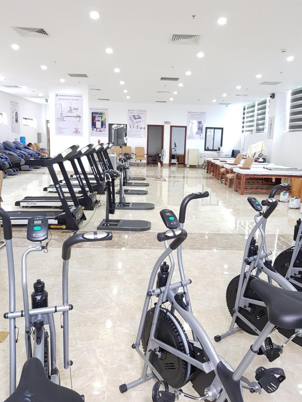 Relax Ha Long Hotel Экстерьер фото